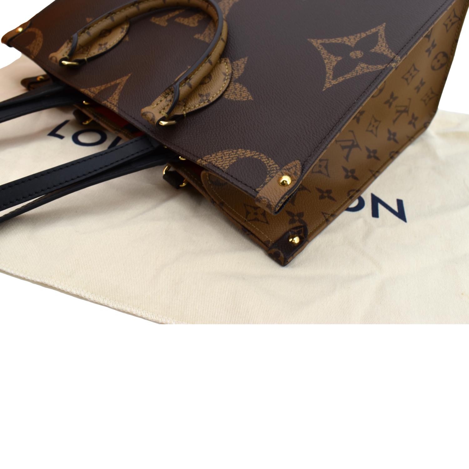 LOUIS VUITTON Onthego MM Giant Monogram Canvas Tote Shoulder Bag Brown