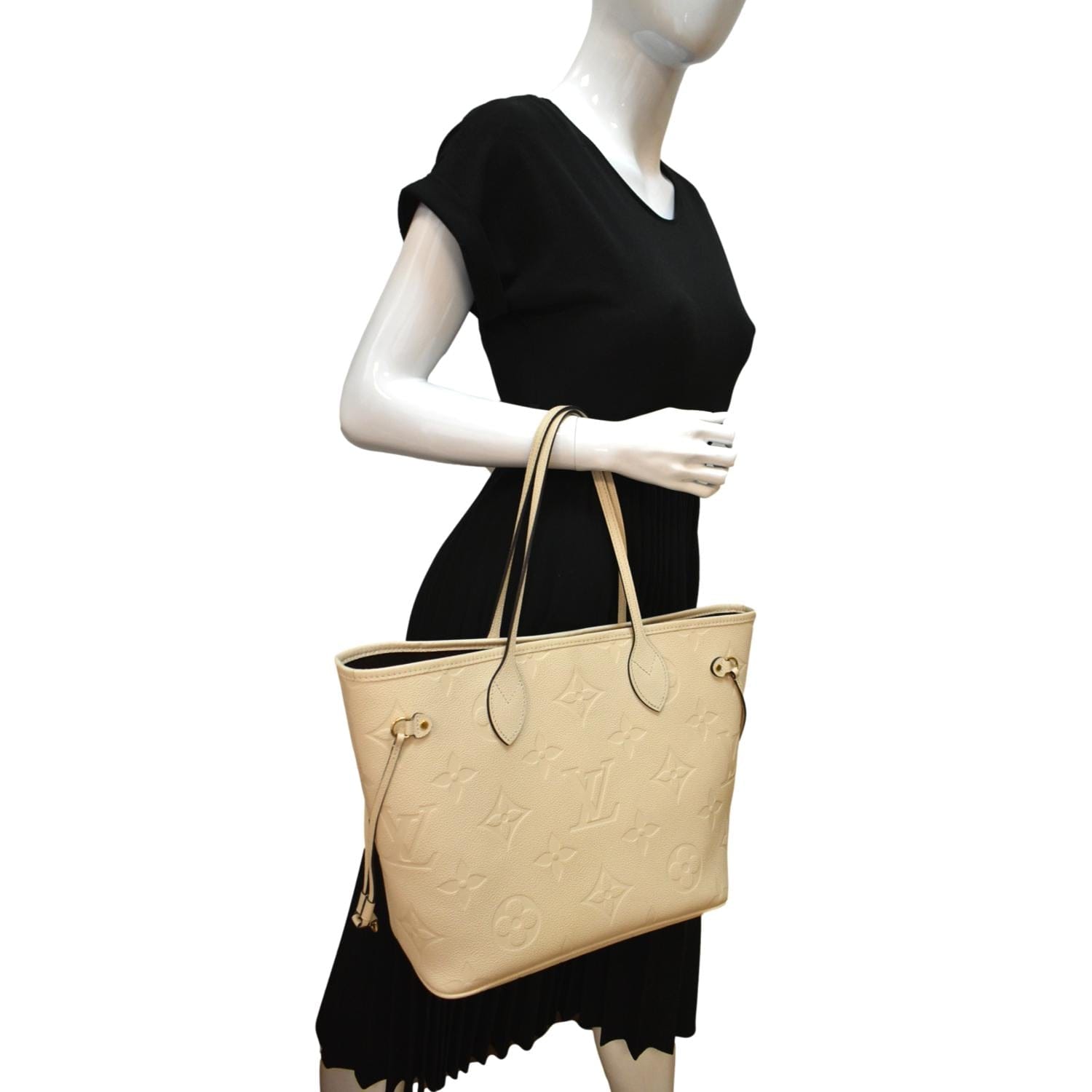 LOUIS VUITTON  Neverfull MM Monogram Empreinte Tote Bag Tourterelle