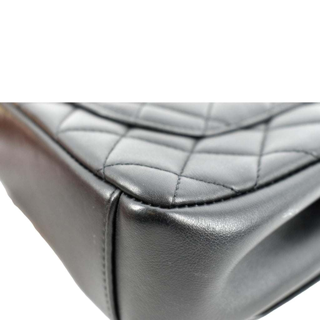 CHANEL Filigree CC Chain Around Leather Crossbody Bag Black