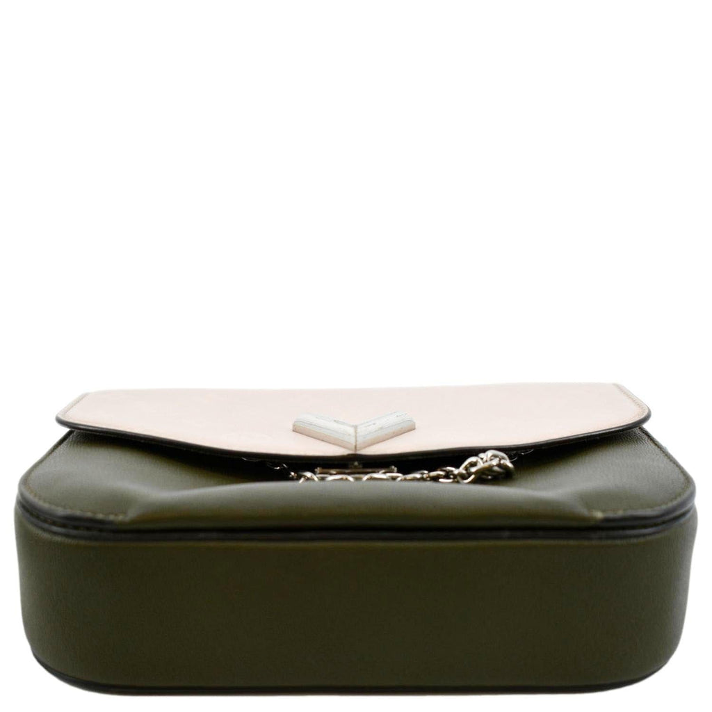 LOUIS VUITTON Very Calfskin Leather Saddle Shoulder Bag Khaki Green