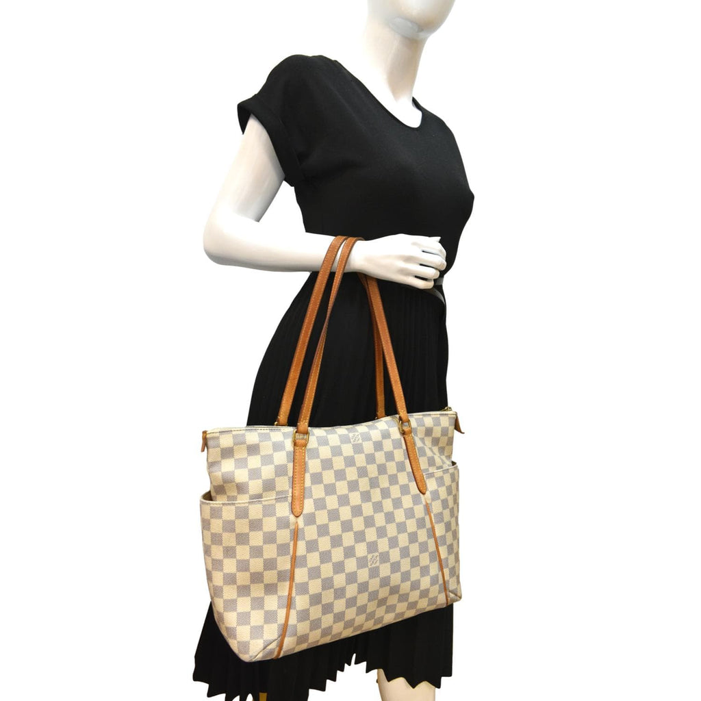 LOUIS VUITTON Totally MM Damier Azur Shoulder Bag White