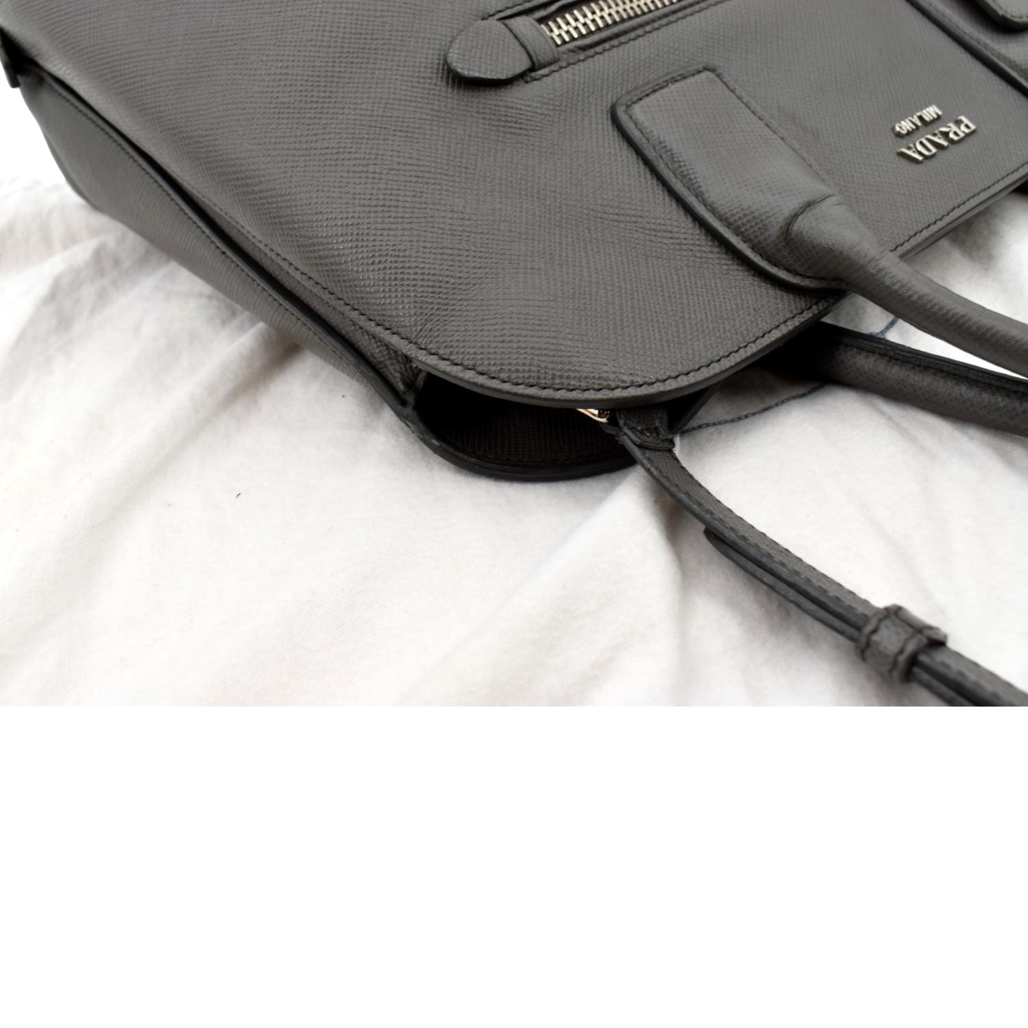 PRADA Cuir Open Promenade Saffiano LeatherTop Handle Tote Bag Grey