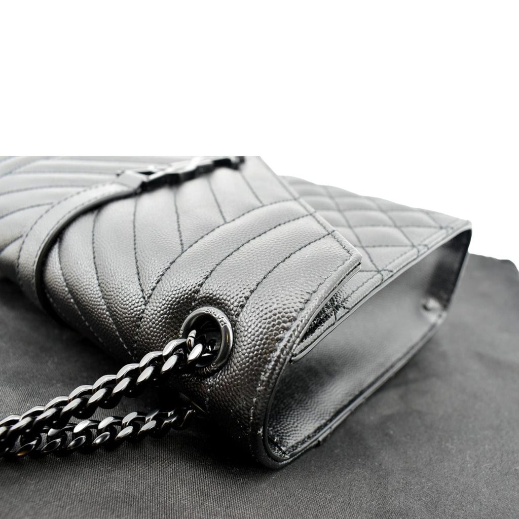 YVES SAINT LAURENT Medium Envelope Leather Chain Shoulder Bag Black