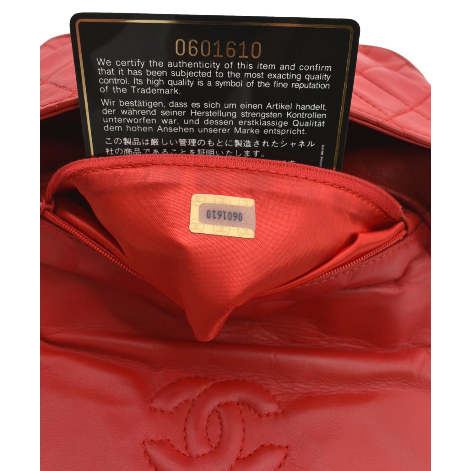 CHANEL Vintage Flap Lambskin Leather Shoulder Bag Red