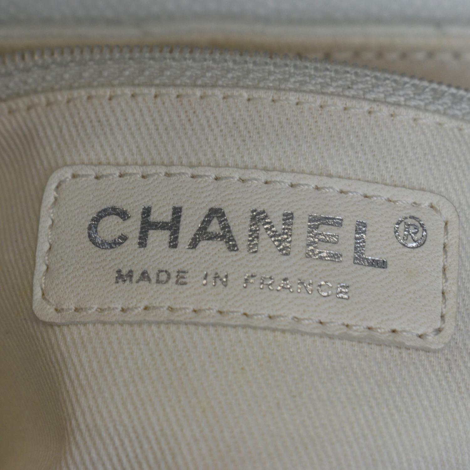 CHANEL Timeless Accordion Flap Caviar Leather Shoulder Bag White