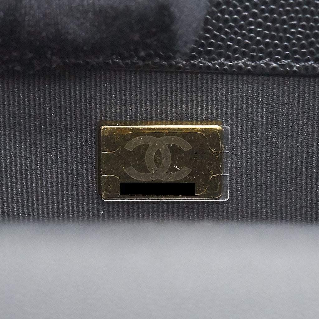 Chanel Small Boy Bag Caviar black