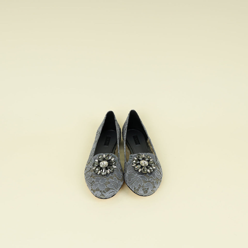 Dolce & Gabbana Grey Bellucci Crystal Embellished Lace Flat Ballerina 40.5