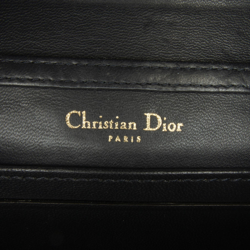 Dior Baby Patent Microcannage Diorama Wallet on Chain (SHG-Cem0dN)