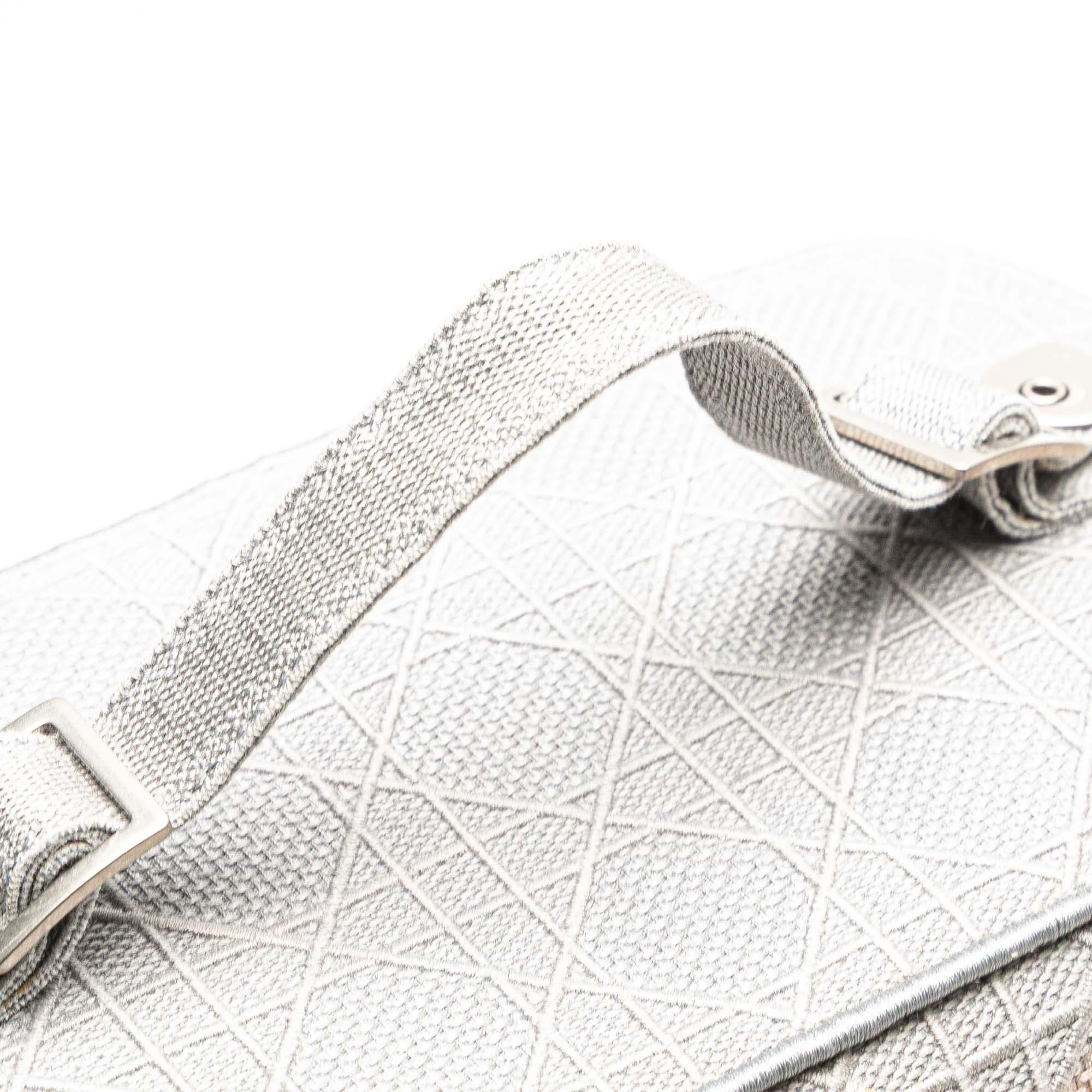 Dior Canvas Cannage Diortravel Vanity Case