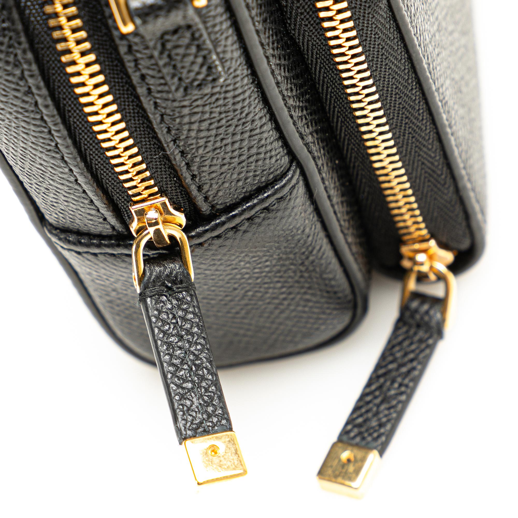Dior Grained Calfskin Caro Double Pouch (SHG-evu93G)