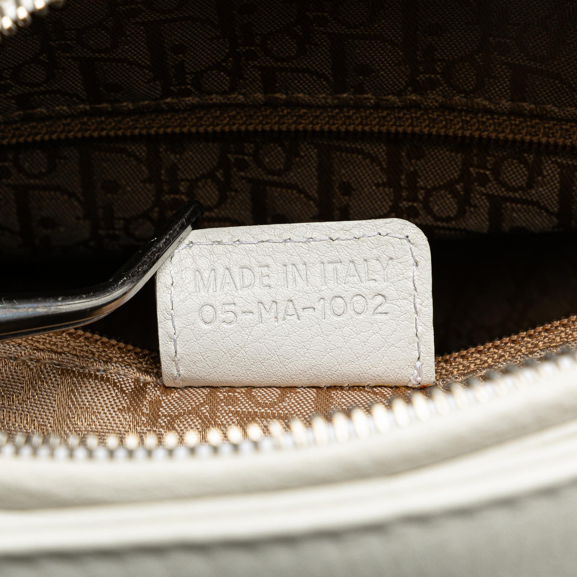 Dior Large Calfskin Lady Dior (SHG-Q3rxG4)