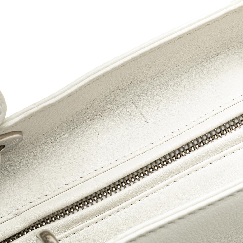 Dior Large Calfskin Lady Dior (SHG-Q3rxG4)