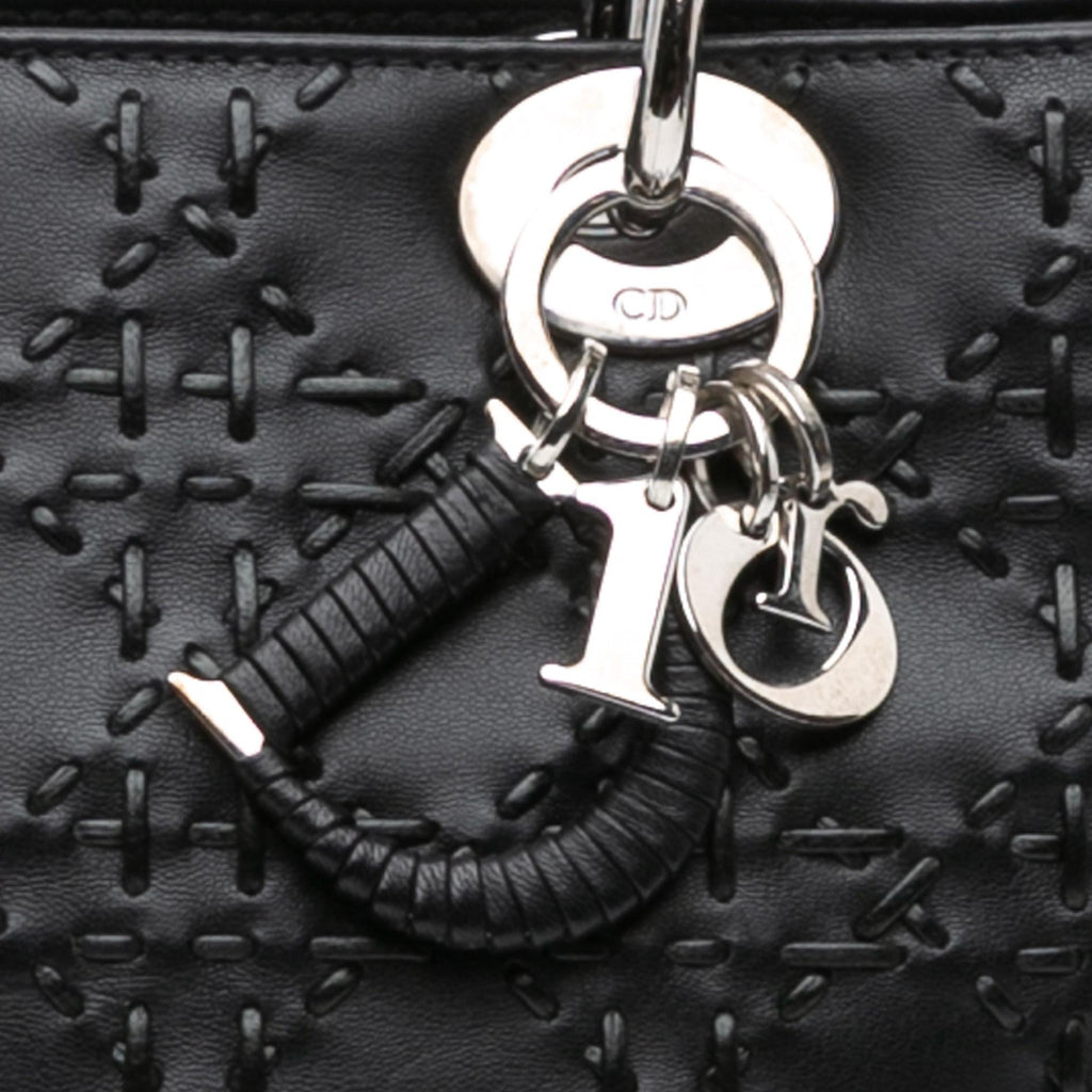 Dior Medium Calfskin Cannage Whipstitch Lady Dior (SHG-kCuMd8)