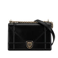 Dior Medium Calfskin Diorama Flap (SHG-gAEZfC)