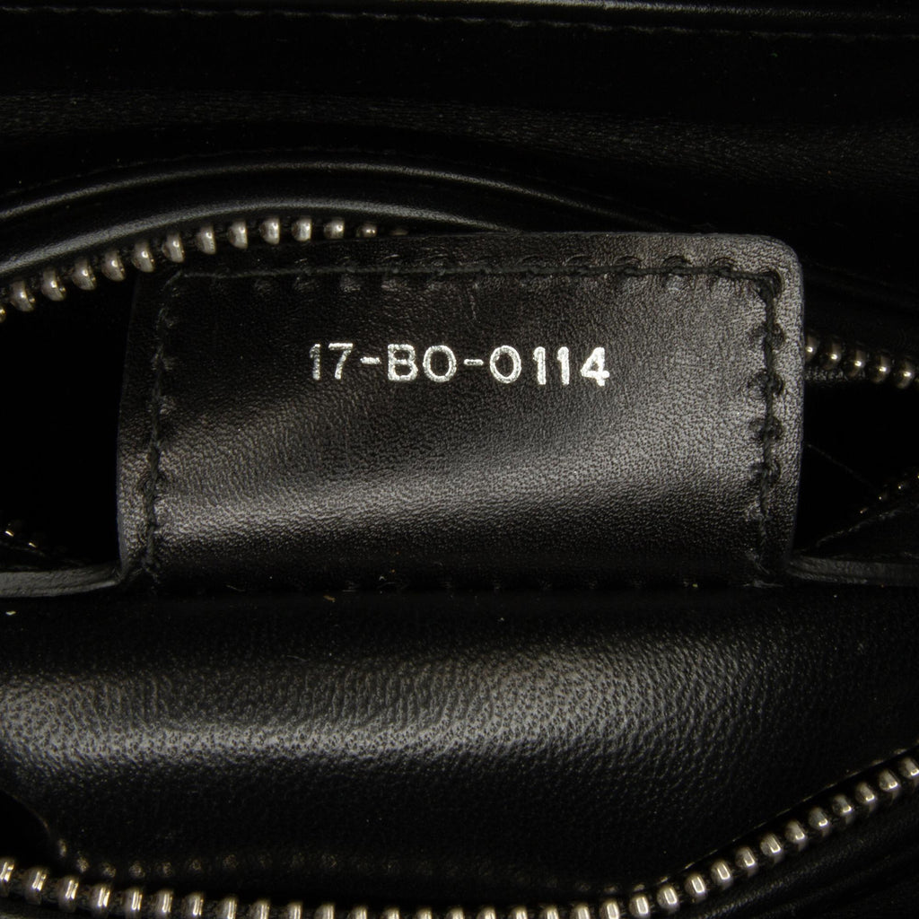 Dior Medium Calfskin Patch Embellished Lady Dior (SHG-YrHiNP)