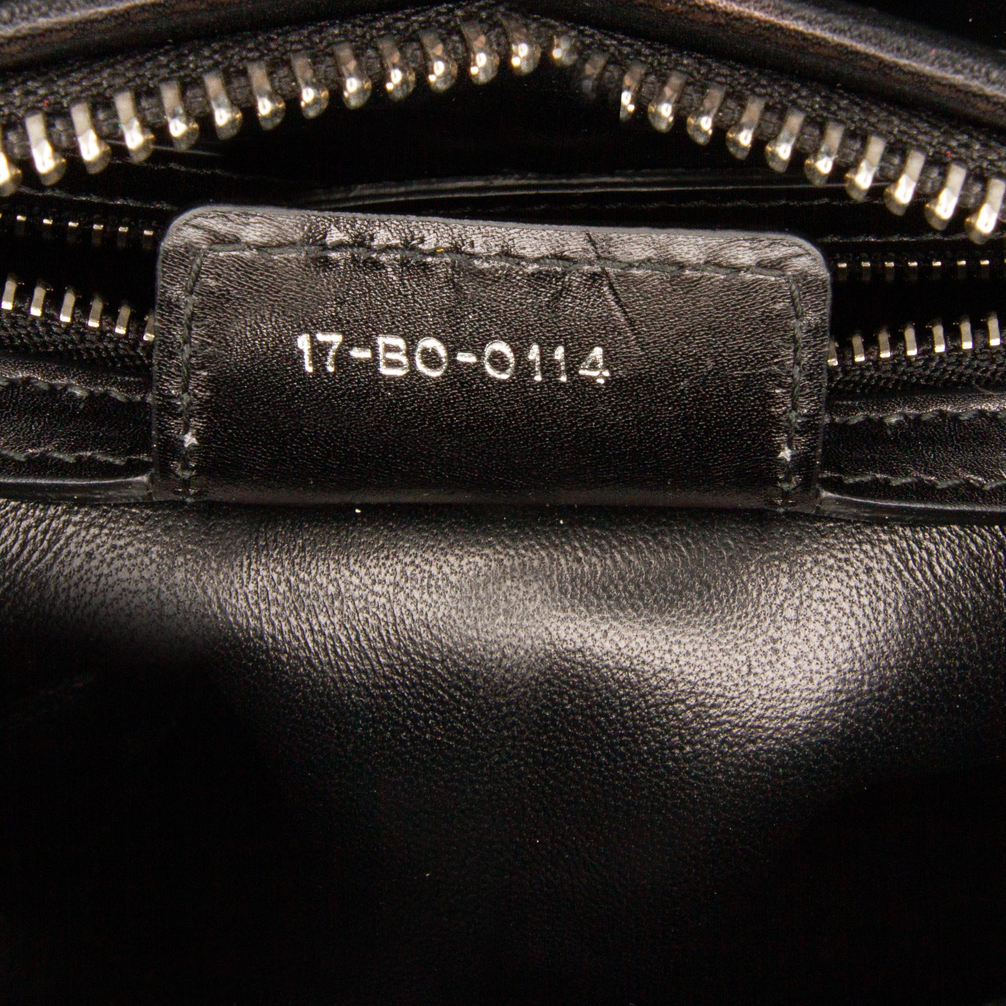 Dior Medium Calfskin Patch Embellished Lady Dior (SHG-GqmXKc)