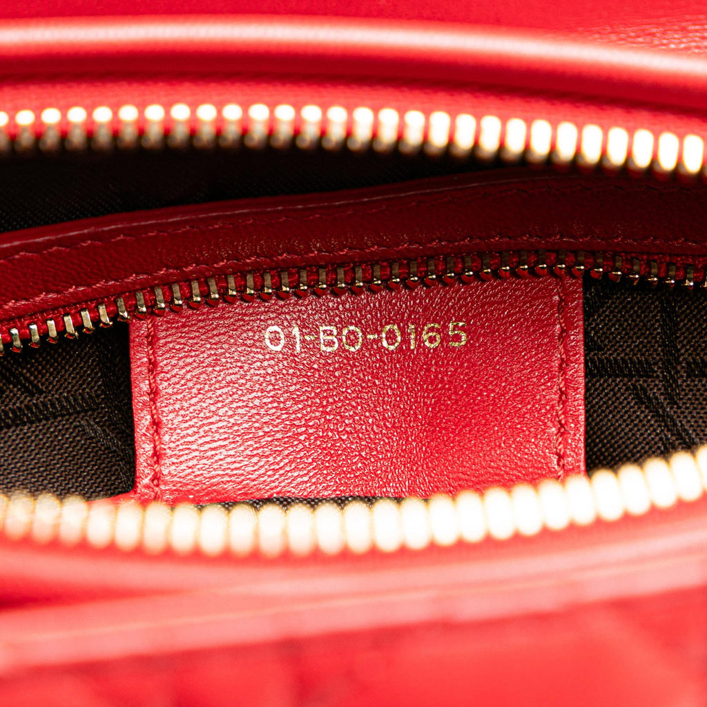 Dior Medium Lambskin Cannage Lady Dior (SHG-fsQoqV)