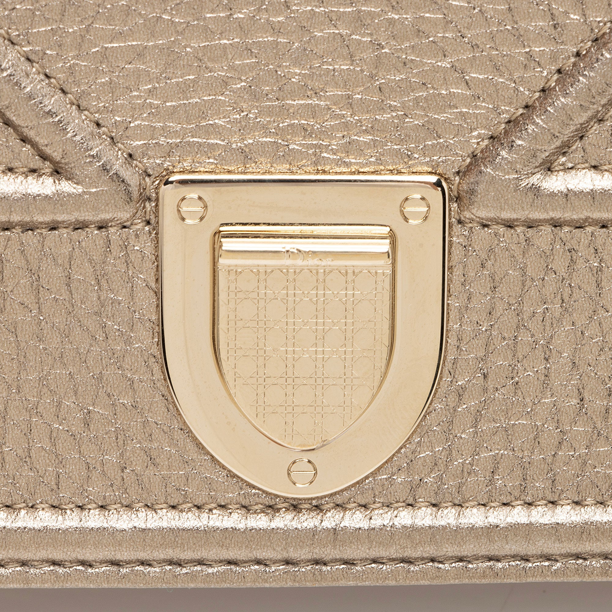 Dior Metallic Calfskin Diorama Wallet on Chain (SHF-fyOwgL)