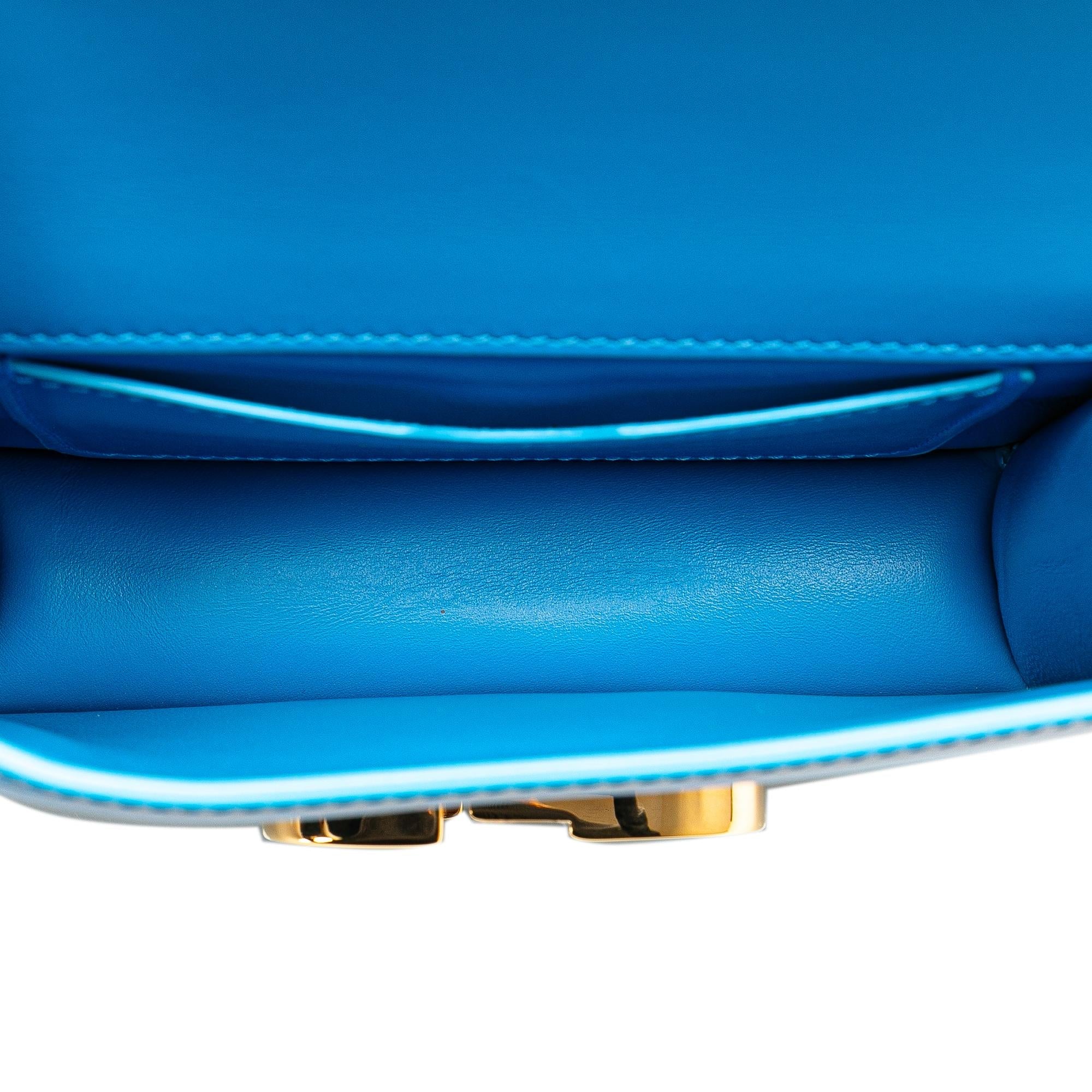 Dior Micro Smooth Calfskin 30 Montaigne Flap (SHG-cCSSc0)
