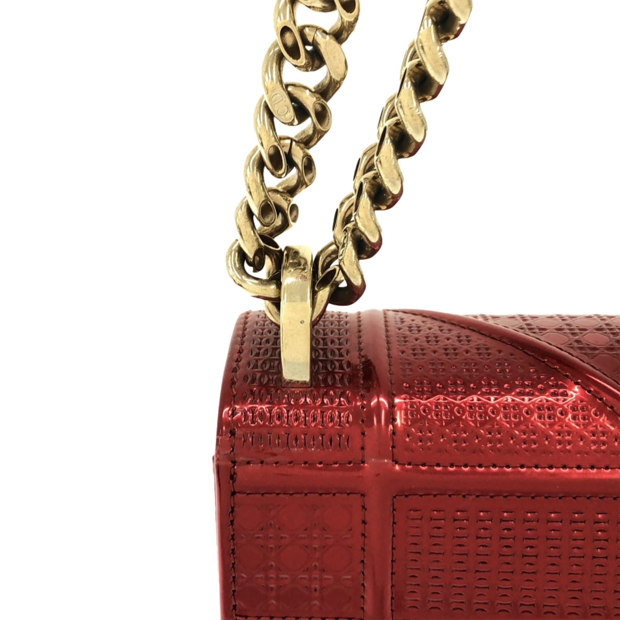 Dior Patent Microcannage Diorama Crossbody Bag (SHG-nk7GZA)
