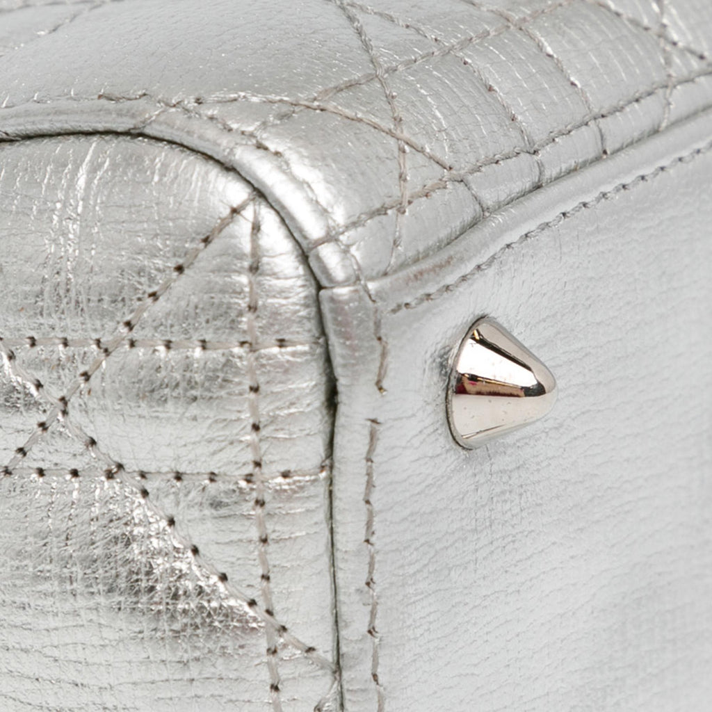 Dior Small Lambskin Cannage My Lady Dior Lucky Badges (SHG-uMPFtg)