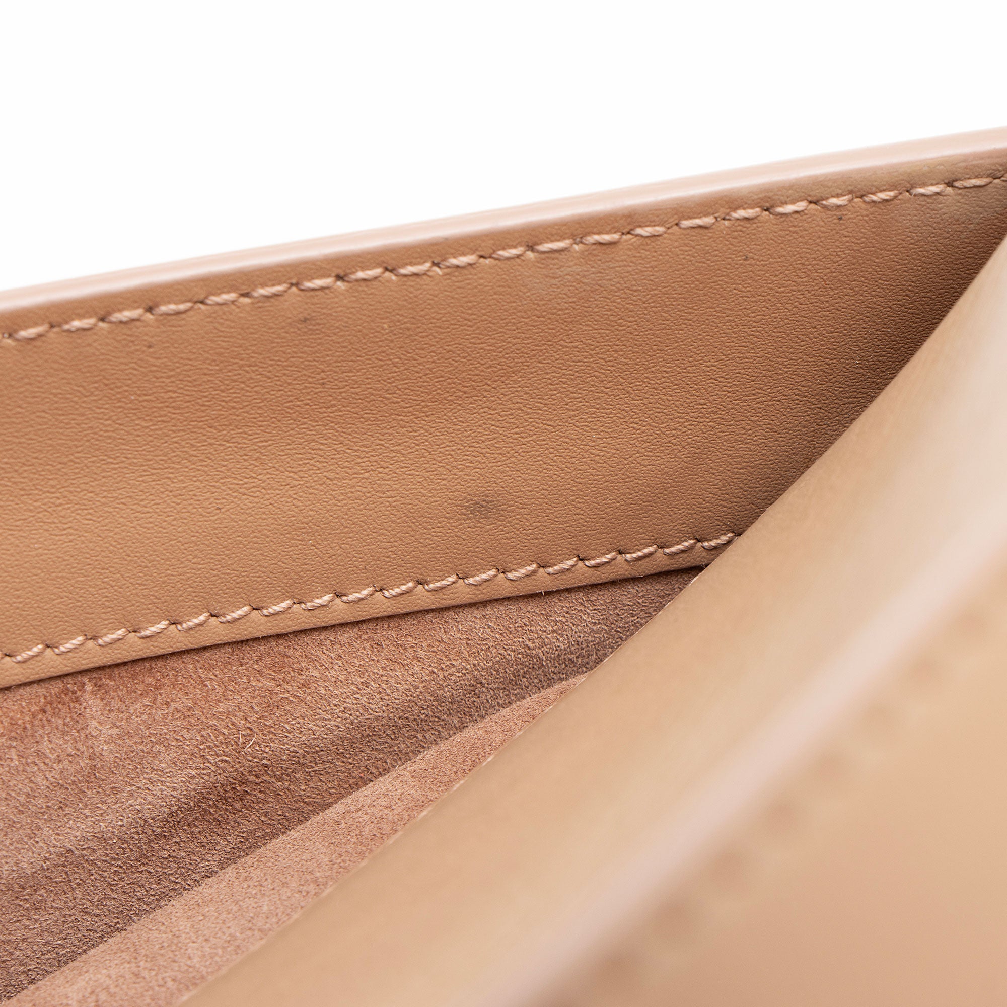 Dior Ultramatte Calfskin Saddle Bag (SHF-LXNddA)