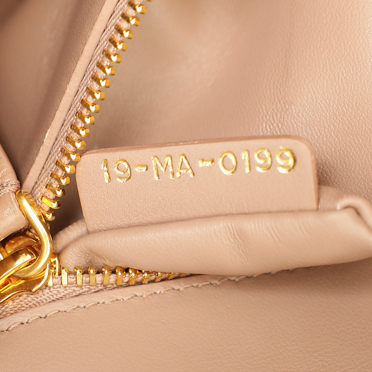 Christian Dior Fard 30 Montaigne Flap Bag