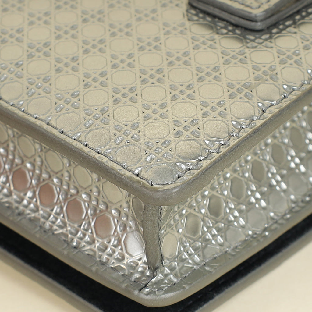 Christian Dior Silver 30 Montaigne Microcannge 2 Way Chain Pouch