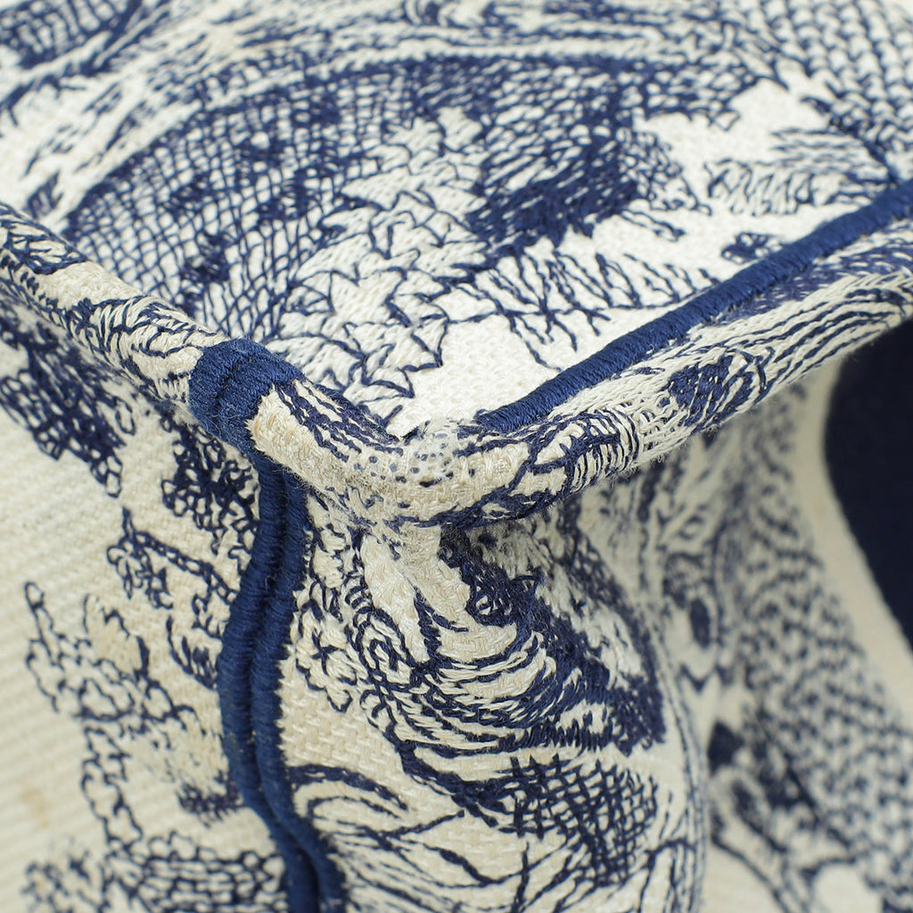 Christian Dior Bicolor Toile De Jouy Book Tote Medium Bag