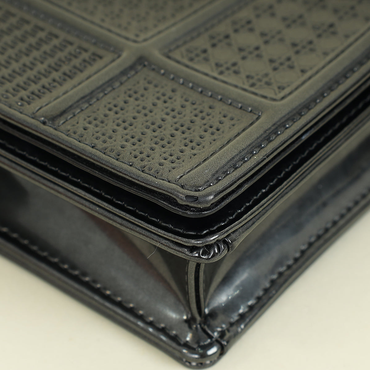 Christian Dior Dark Grey Diorama Micro Cannage Wallet On Chain