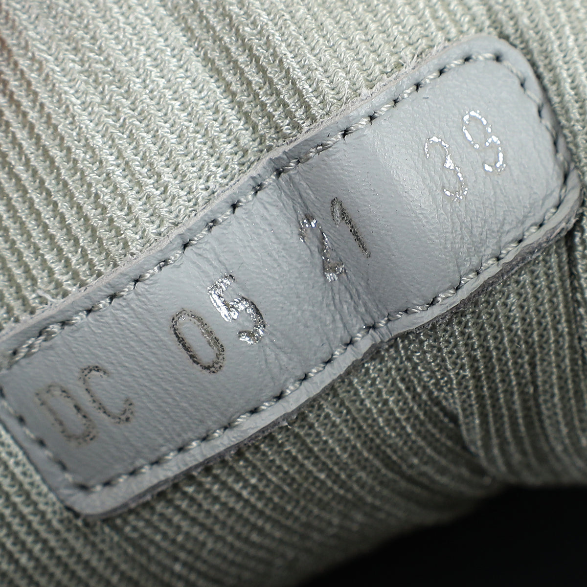 Christian Dior Tricolor B27 Uptown Low-Top Sneaker 39