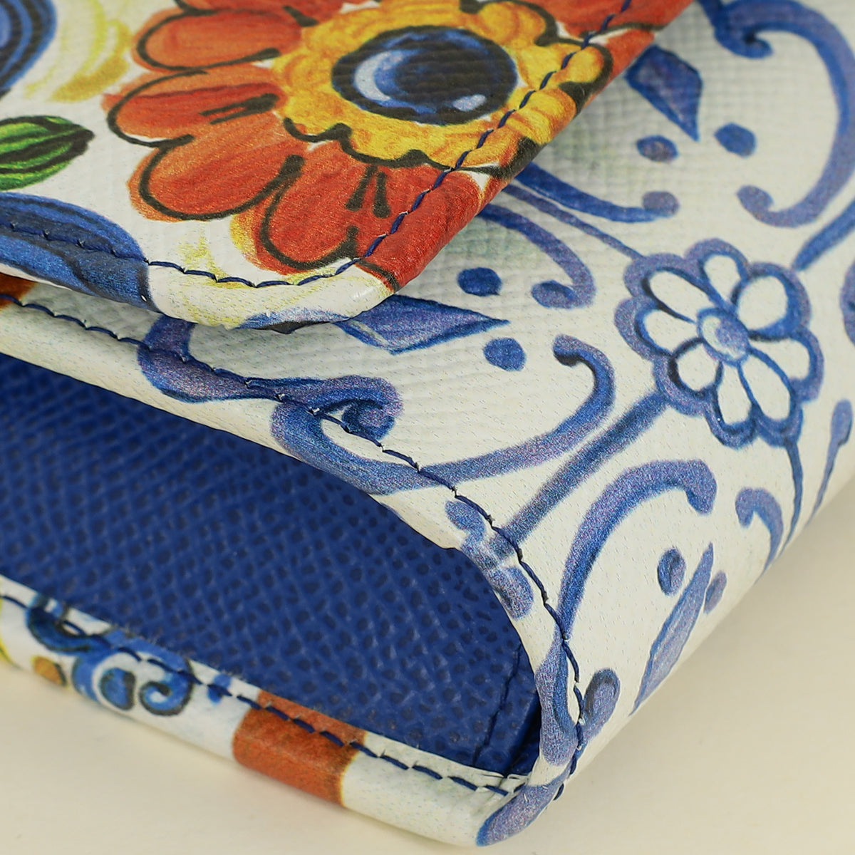 Dolce & Gabbana Blue Multicolor Miss Sicily Von Majolica Print Dauphine Crossbody Chain Bag
