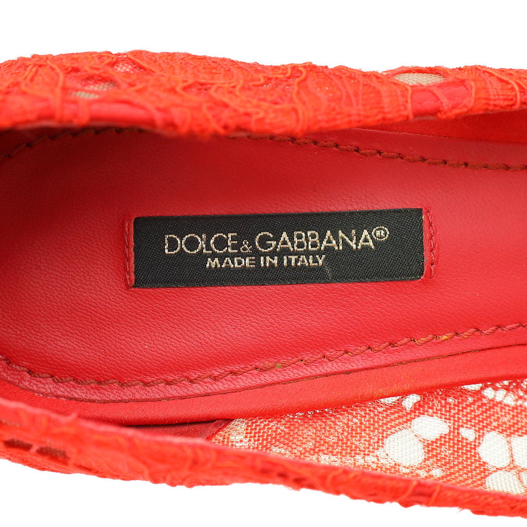 Dolce & Gabbana Red Bellucci Lace Embellished Pump 37