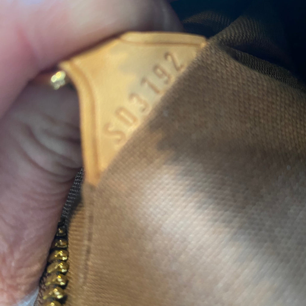 LOUIS VUITTON Tivoli GM Shoulder Bag