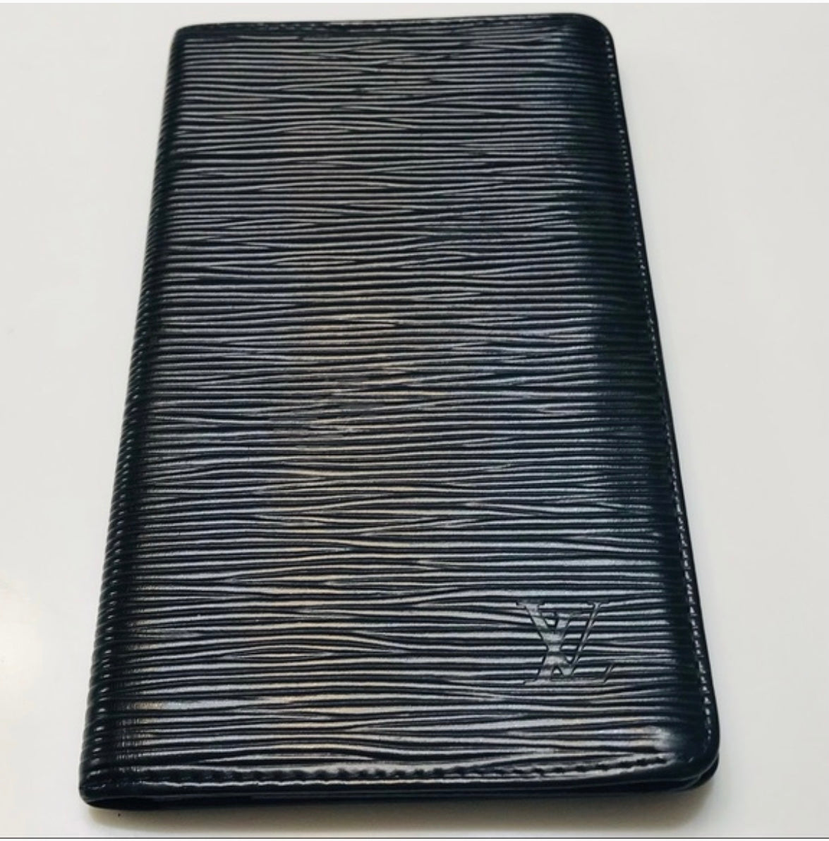 LOUIS VUITTON Epi Wallet Black
