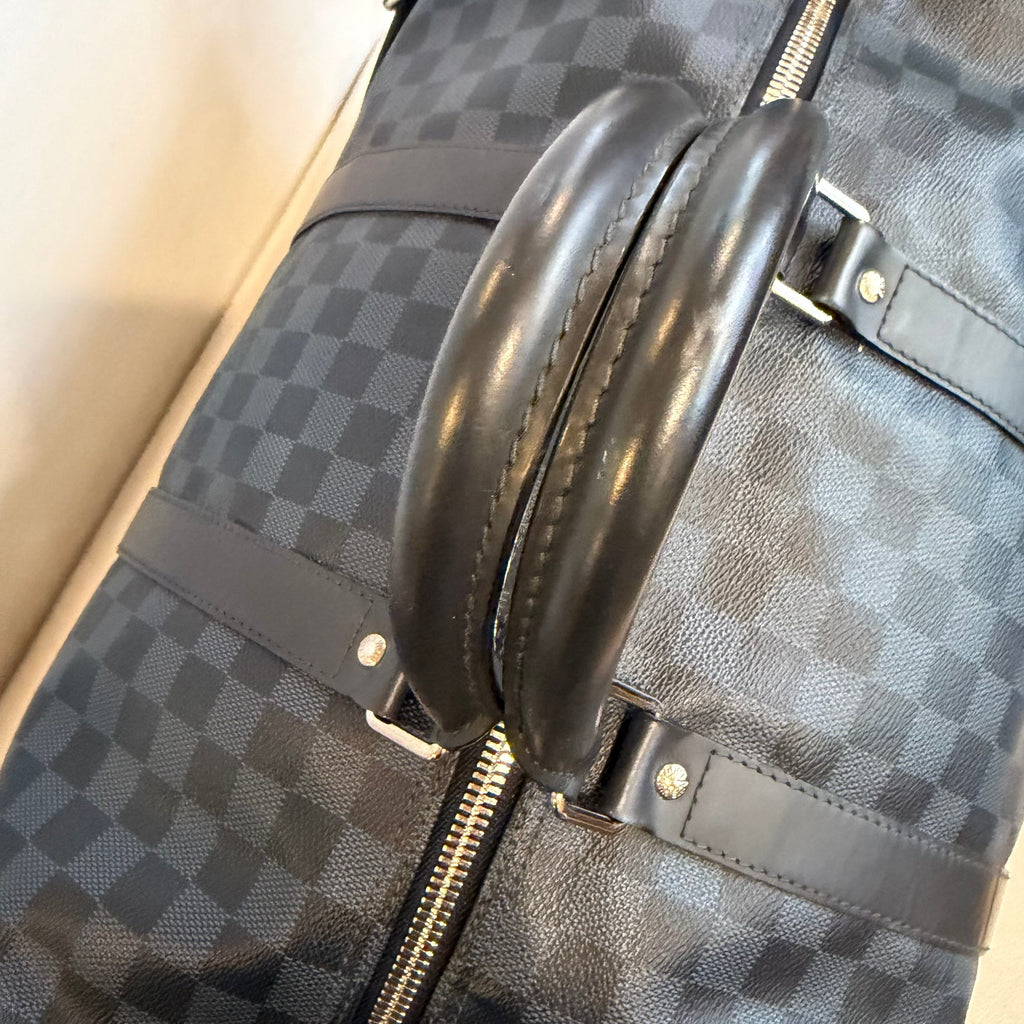 LOUIS VUITTON Keepall Bandoulière 55 Damier Graphite Canvas