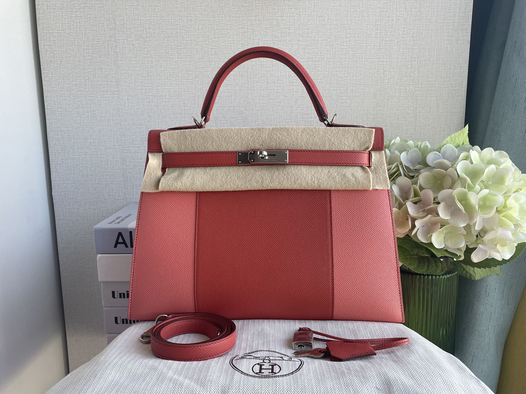 Hermès Kelly 32 Sellier Bi-Color Pink & Coral Epsom (Palladium Hardware)