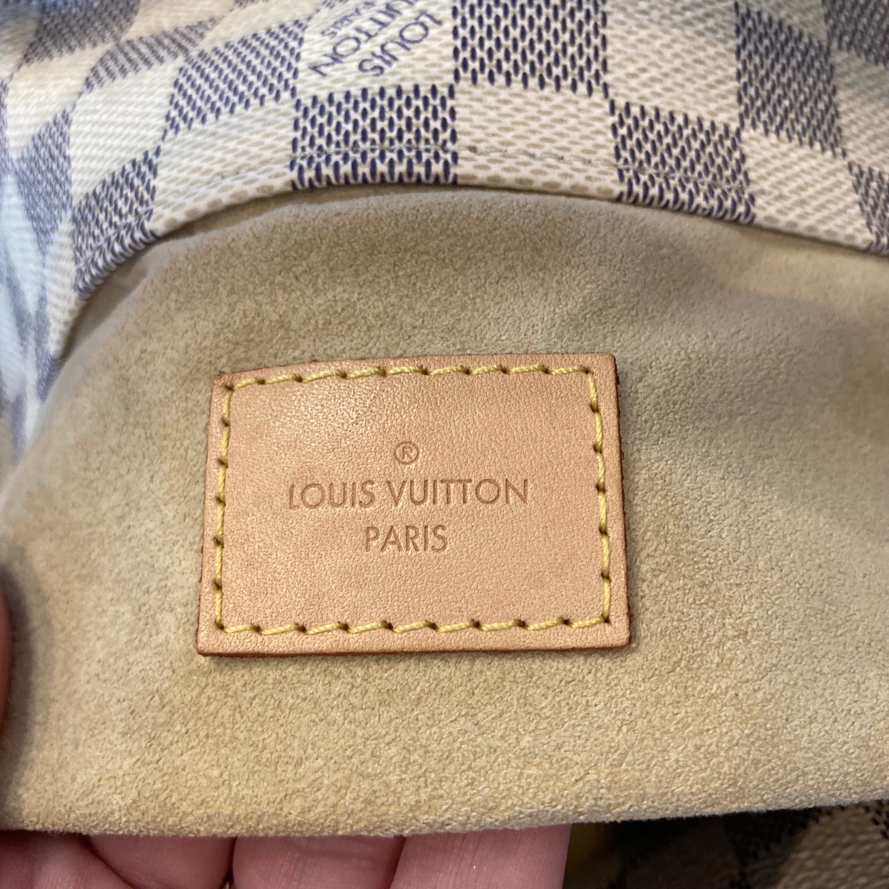LOUIS VUITTON Damier Azur Artsy MM