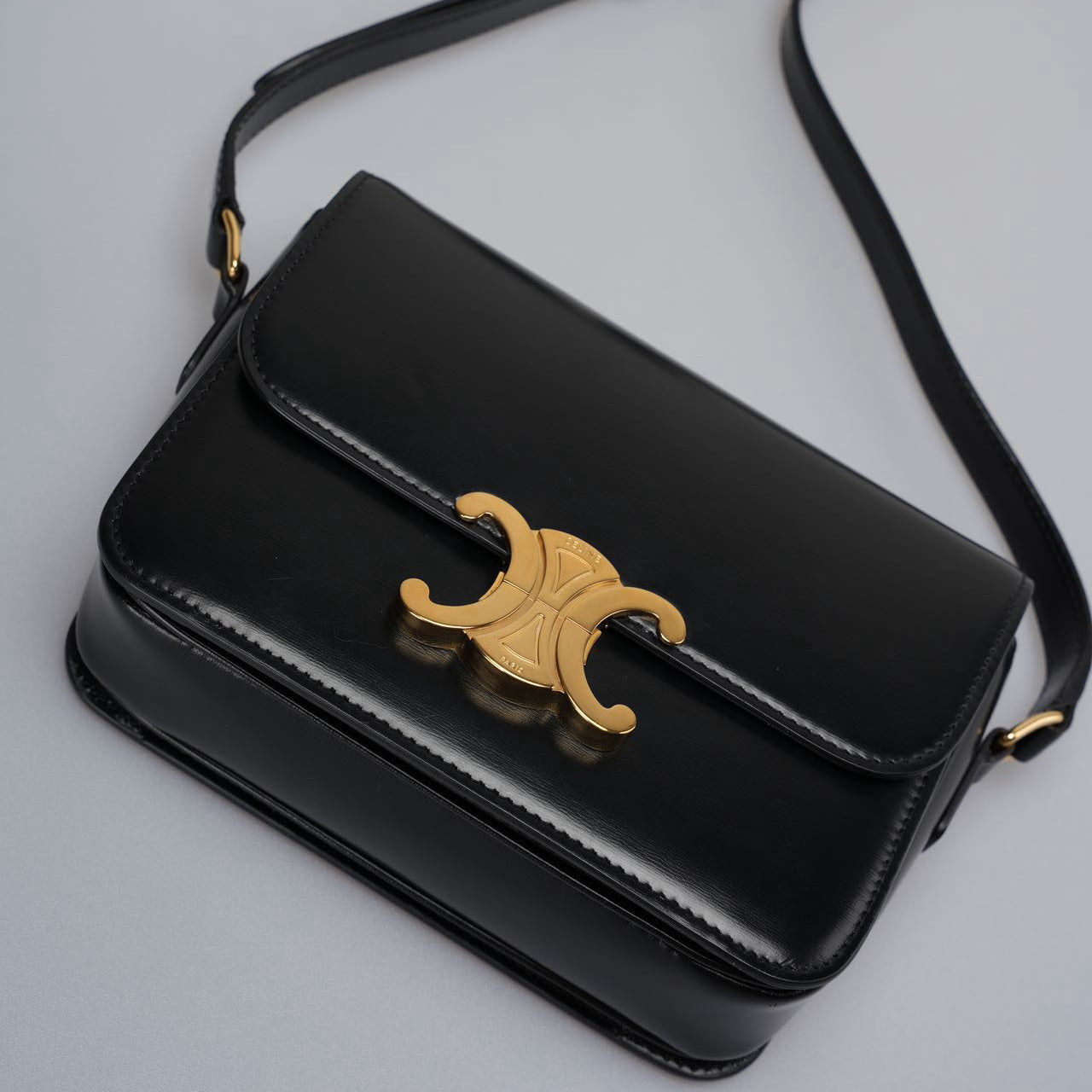 Celine Black Triomphe Crossbody Bag   2021 Small Calfskin