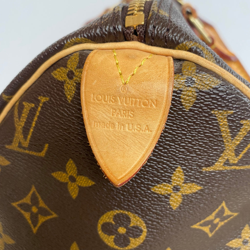 LOUIS VUITTON Monogram Speedy 30