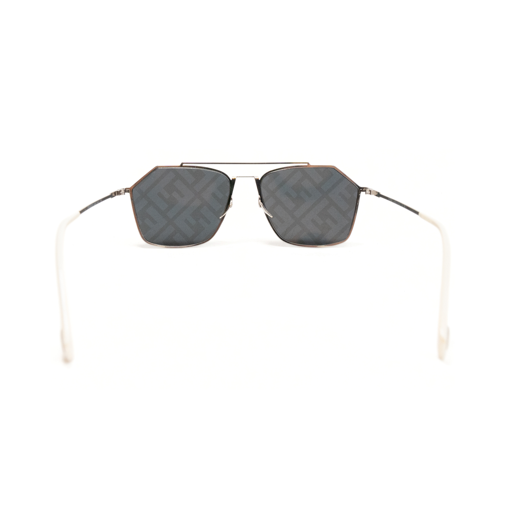 Fendi 'Eyeline Square Aviator Logo' Sunglasses