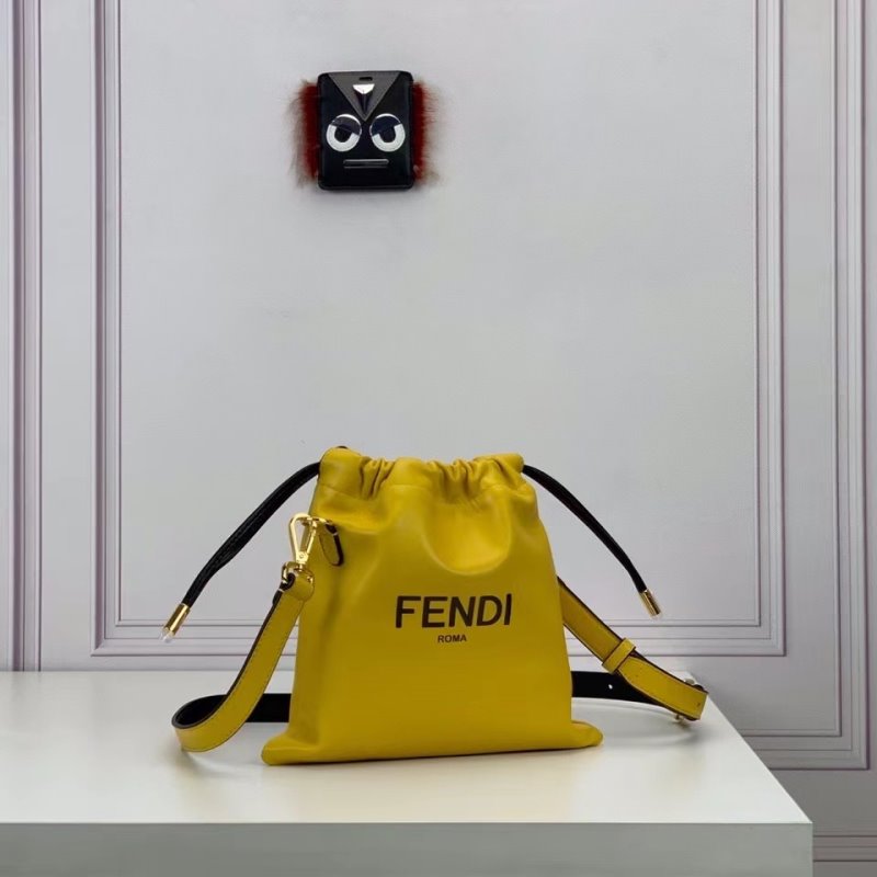 حقيبة دلو فيندي BFND10025