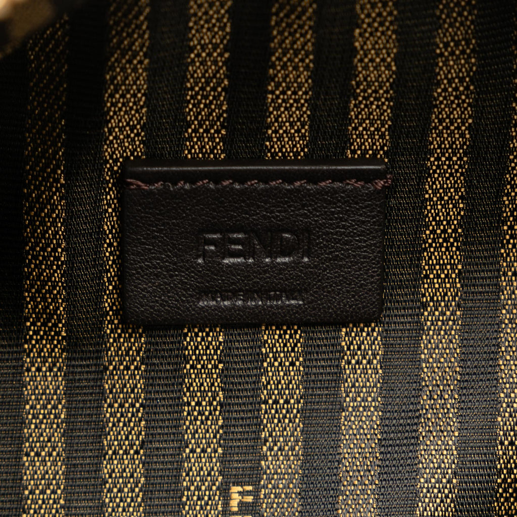 Fendi Calfskin Selleria Triangle Shoulder Bag (SHG-PYwPIP)