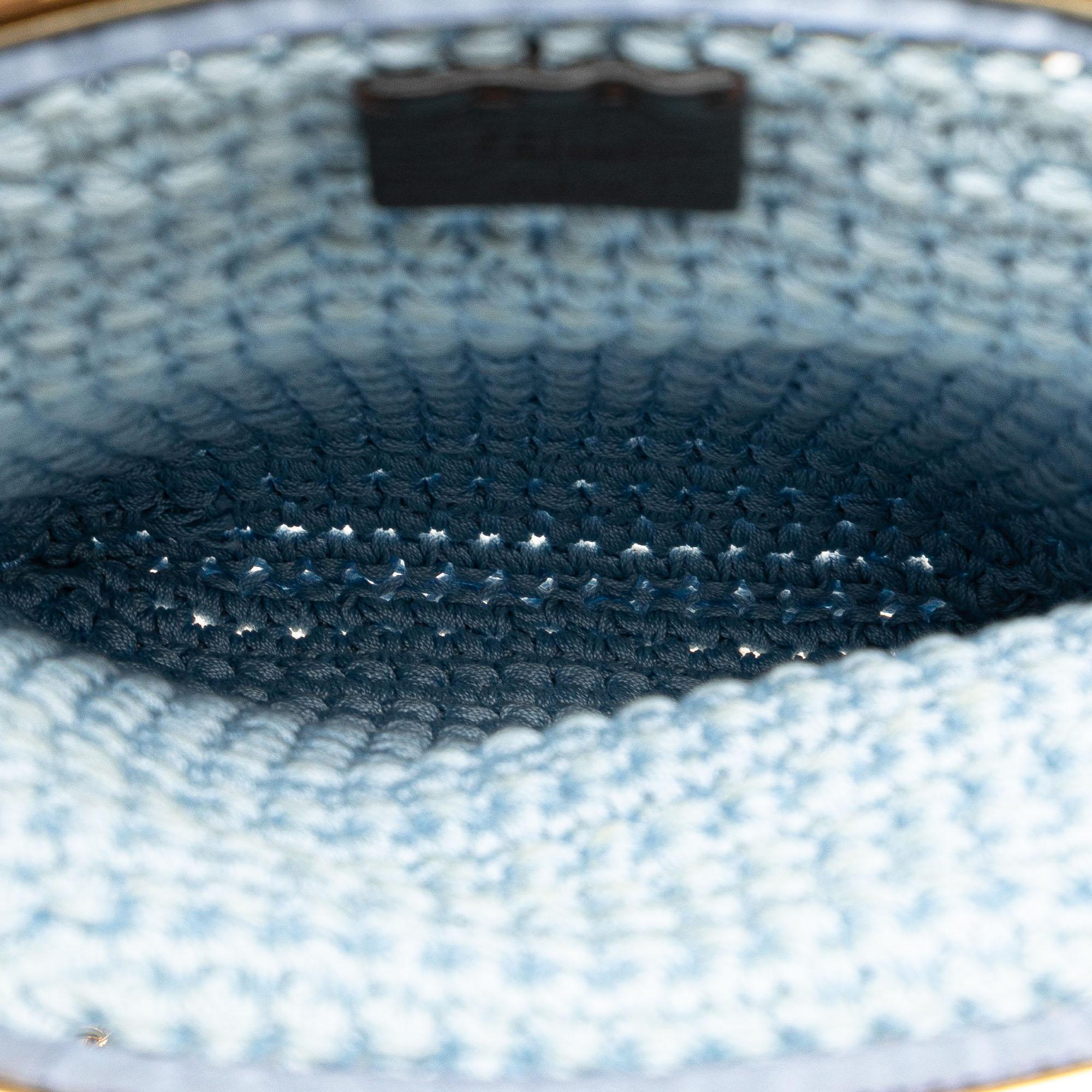 Fendi Crochet Baguette Phone Bag (SHG-MmCVjm)