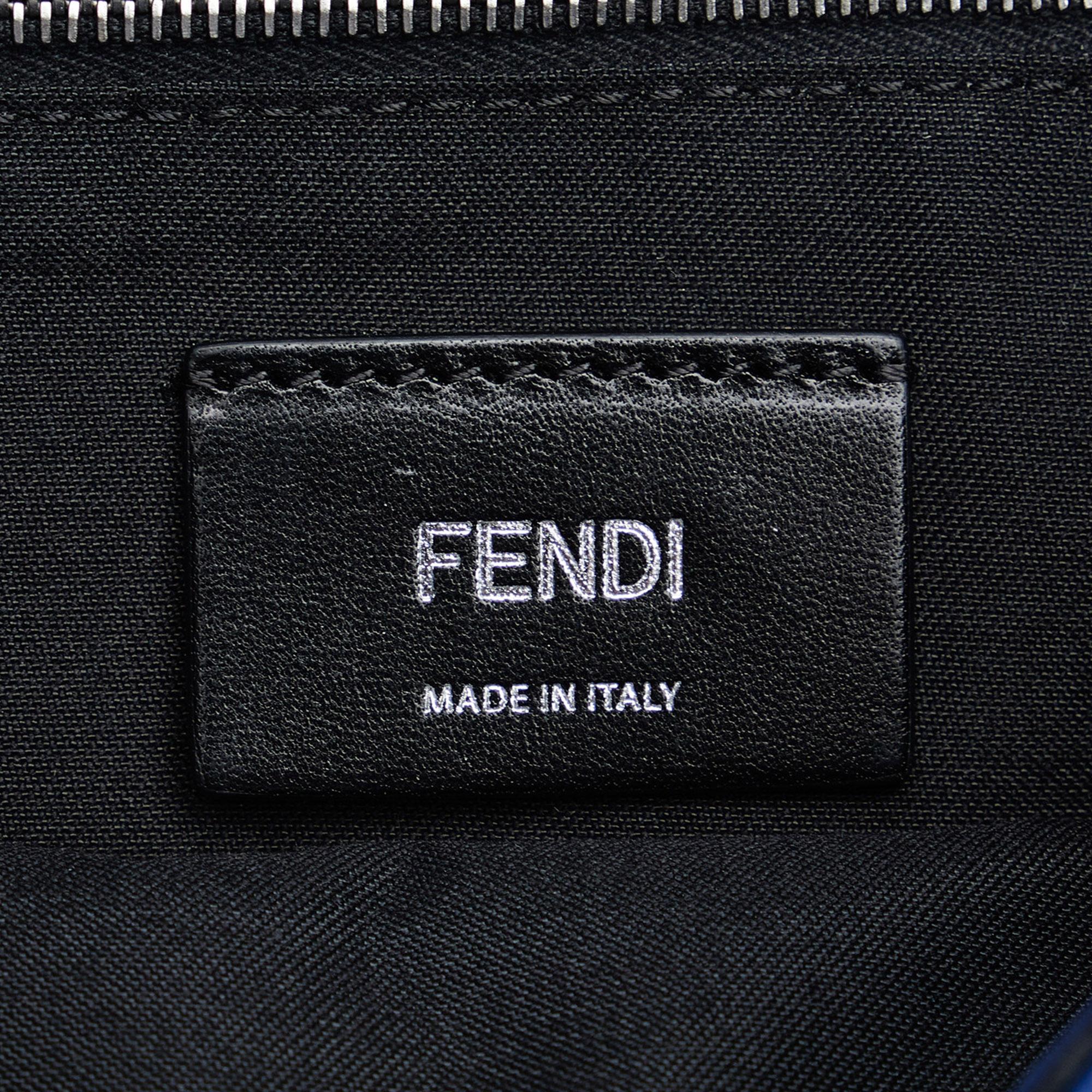 Fendi FF Embossed Baguette (SHG-P97pM4)
