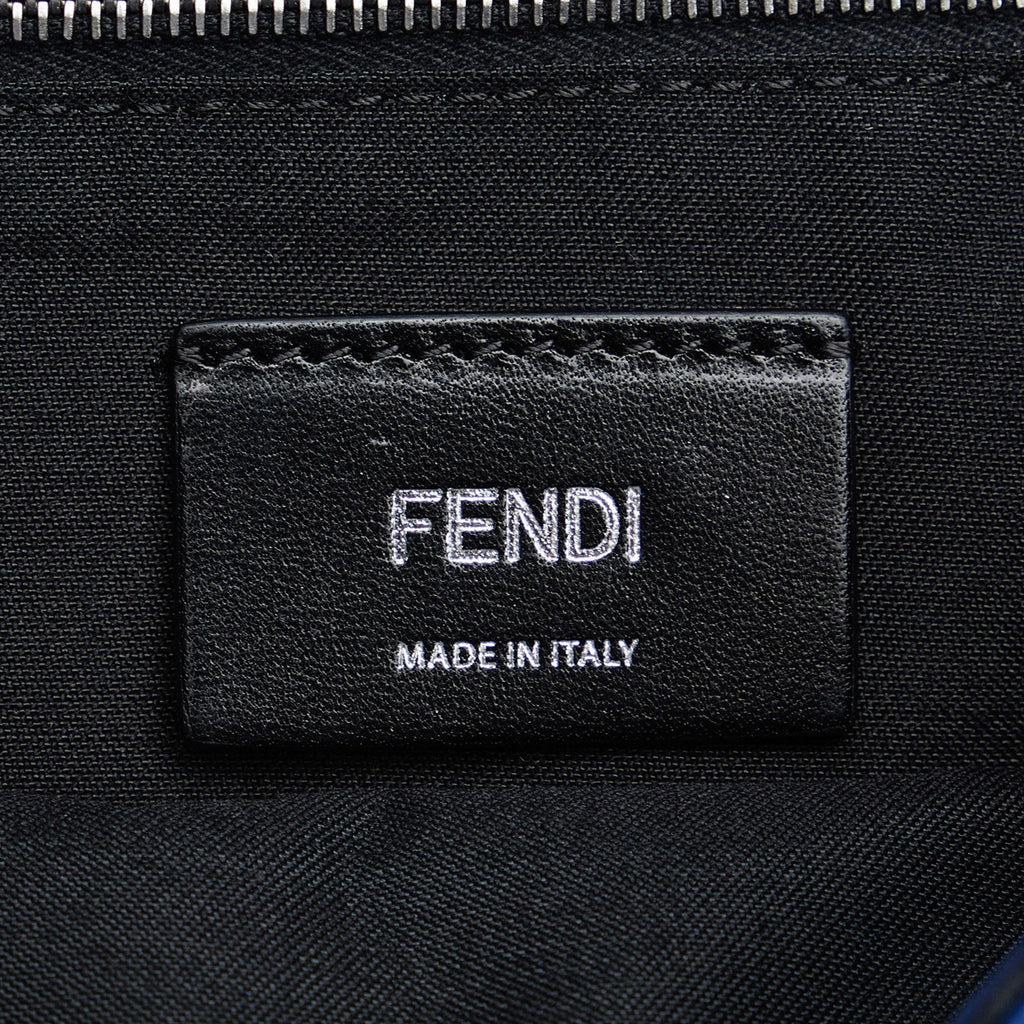 Fendi FF Embossed Baguette (SHG-hKCSA6)