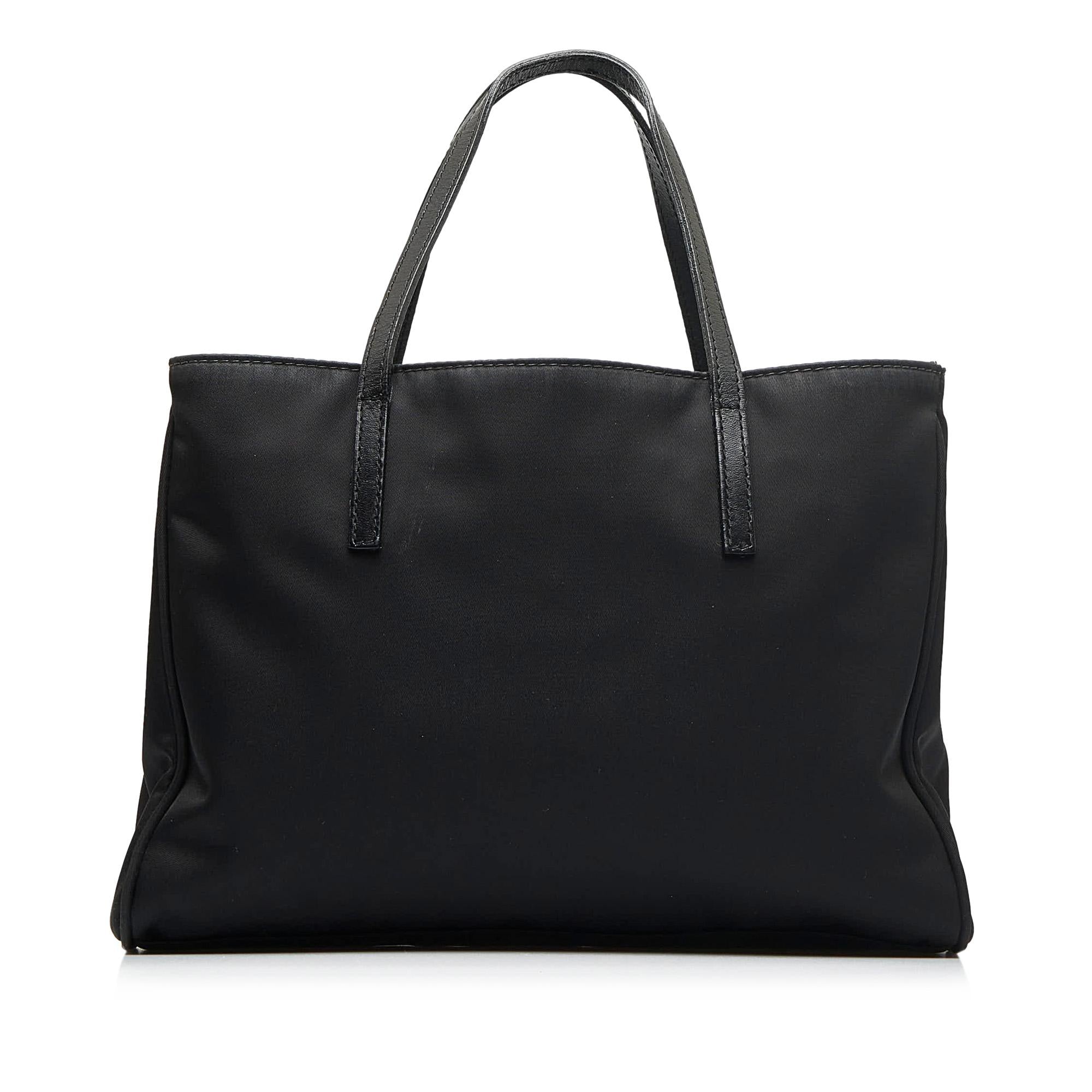 Fendi FF Nylon Tote Bag (SHG-c5xXsH)