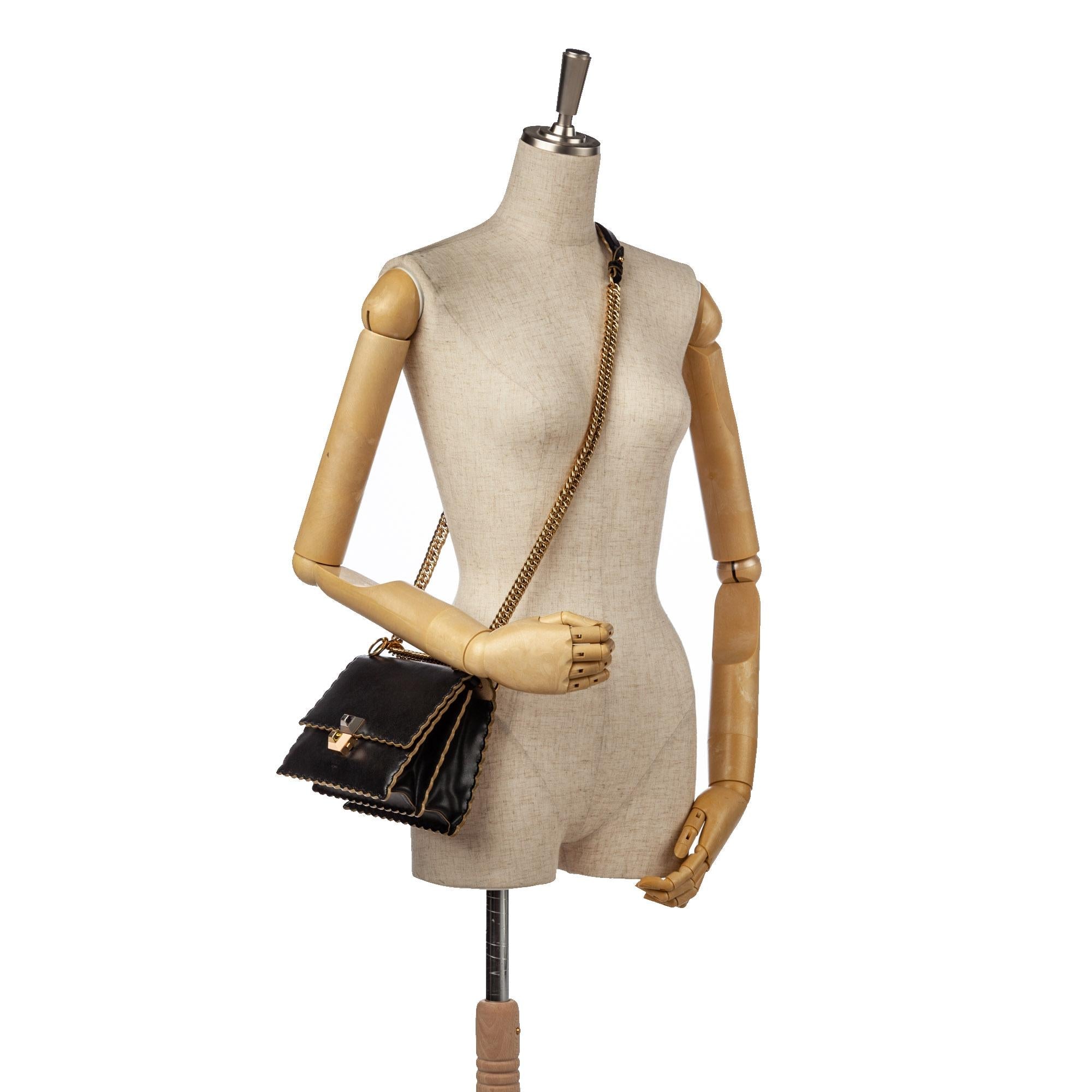 Fendi Kan I Leather Shoulder Bag (SHG-24389)