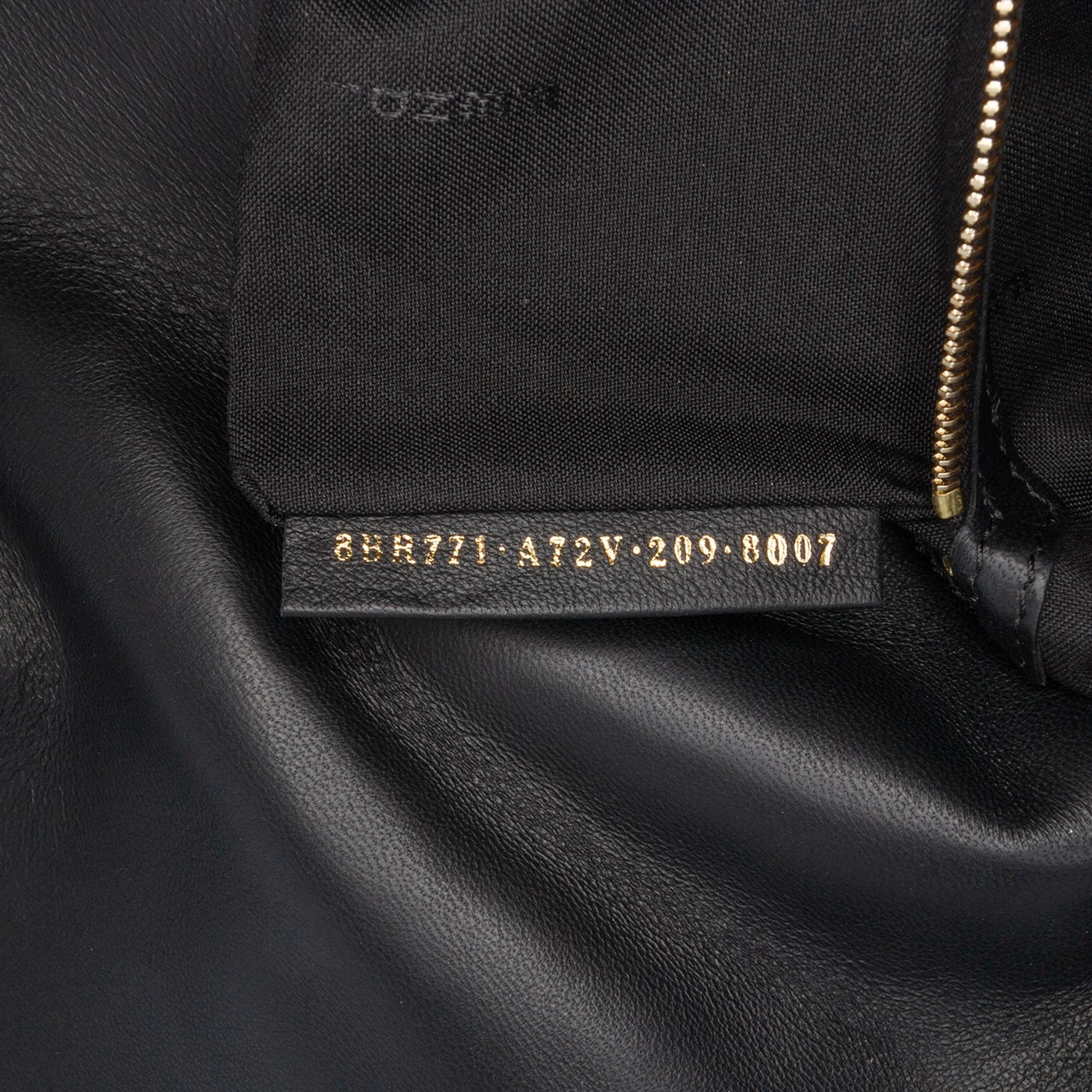 Fendi Large Zucca Embossed Leather Baguette Satchel (SHG-8iHUm8)
