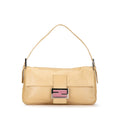Fendi Leather Baguette (SHG-EDgVHa)
